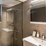 Stelina خانيا